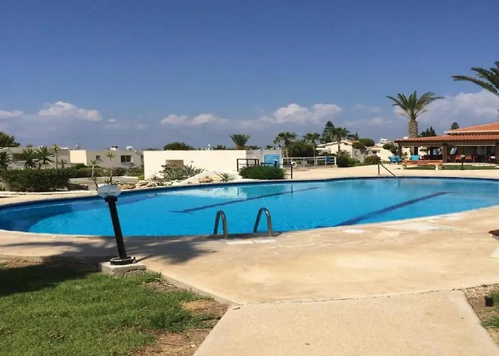 Apartment 13 Coral Bay