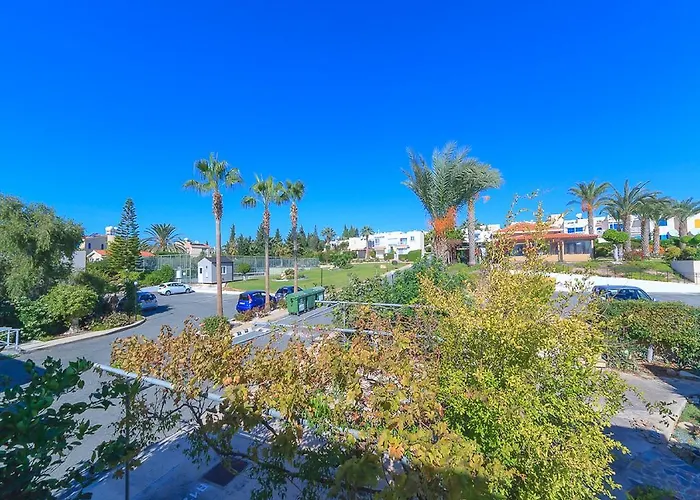 Apartment 13 Coral Bay