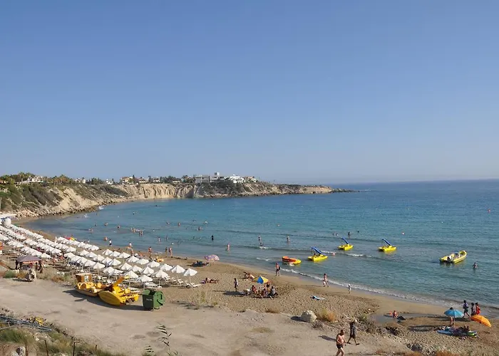 Apartment 13 Coral Bay